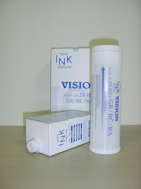Чернила VISION Riso GR/ RP/ RC/ RA GR 1700/ 1750/ 2700/ 2710/ 2750/ 3710/ 3750/ RP 3100/ 3105/ 3500/ 3505/ 3590/ FR 2950/ 3910/ 3950 Red 1000 ml